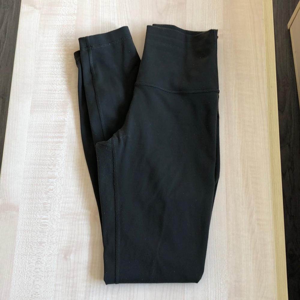 Green lululemon leggings